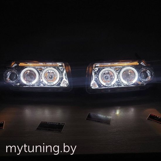 Передние фары ANGEL EYES CHROME для Audi 80 B4
