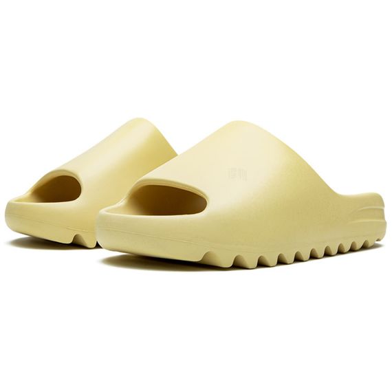 Adidas Originals Yeezy Slide 'Desert Sand'