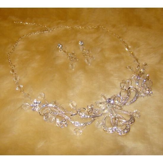 Комплект бижутерии Летто Алмаз