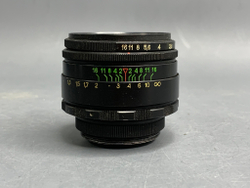 Helios-44-2 внутри небольшой скол