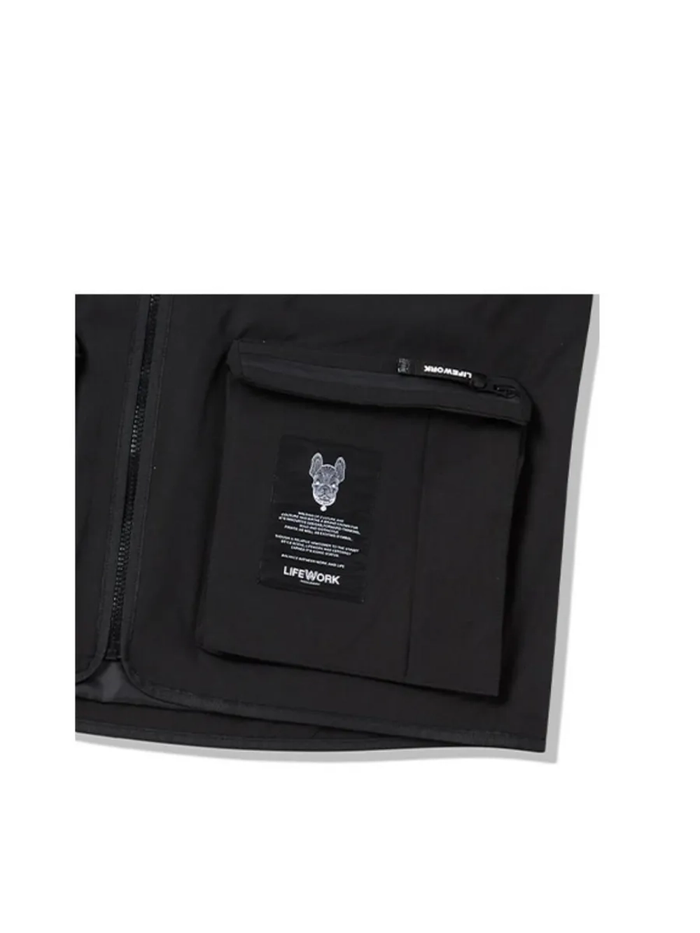 Жилет с карманами