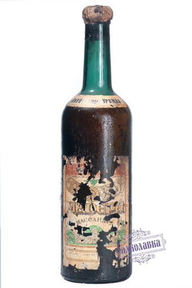 Вино Мадера Массандра коллекционное 1944 года