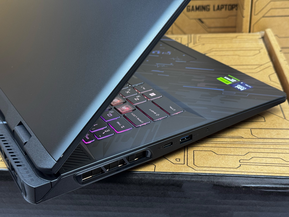 17.3 Игровой MSI Pulse RTX 4070 / Ultra 9 185H / 32GB / 1TB / 2.5K / 240Hz / Win11 / Русско-Английская клавиатура