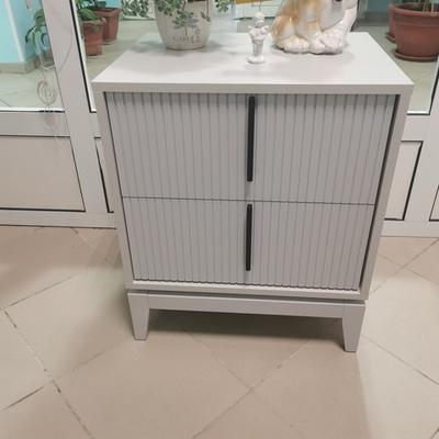 Тумбочка прикроватная