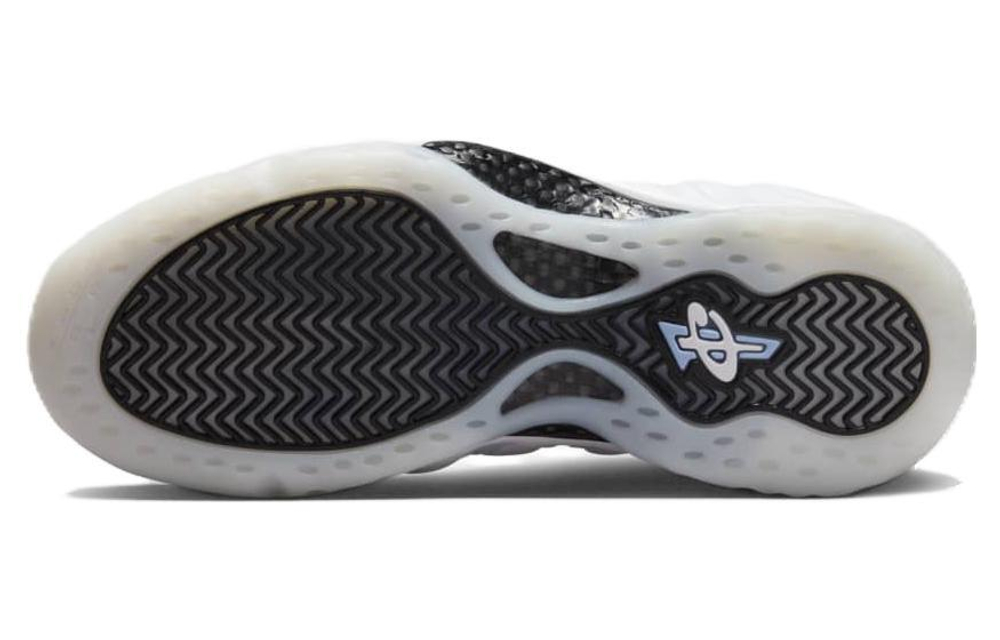 Кроссовки Nike Air Foamposite One "White And Black"