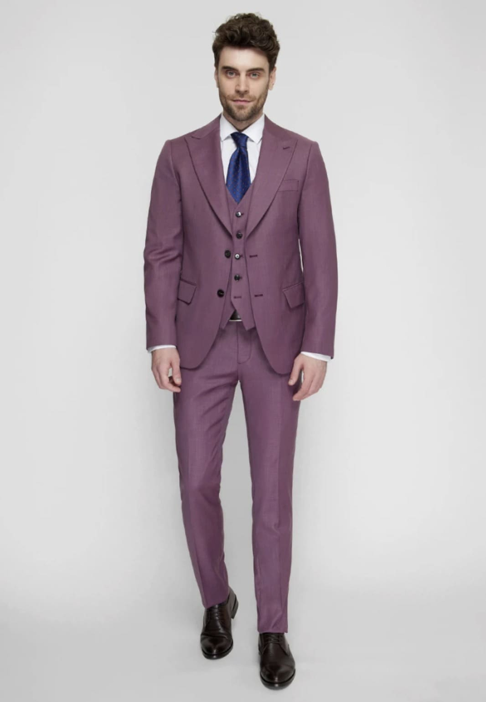 Мужской классический костюм (фиолетовый) В68