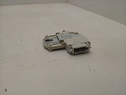 FCS800C кт34 Устройство блокировки для стиральной машины Zanussi 124034900 б/у