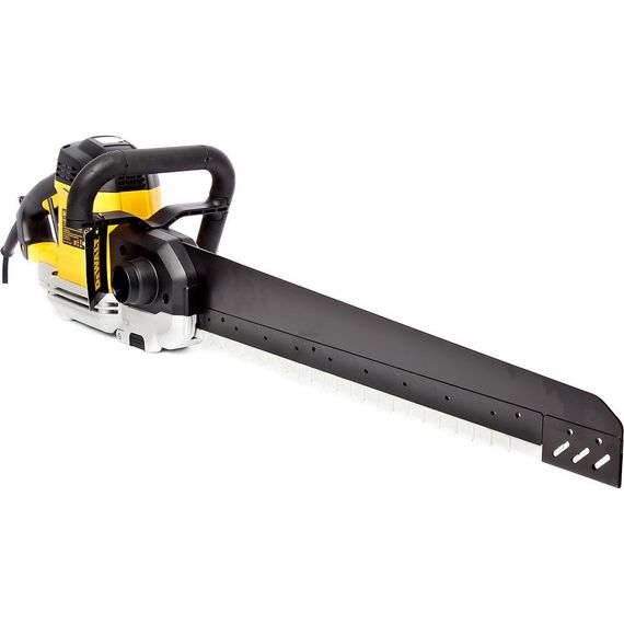 Сабельная пила DeWalt DWE399