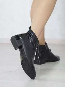 Ботинки женские демисезонные