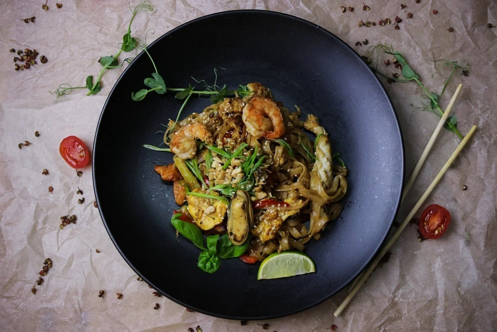 Пад-тай с морепродуктами