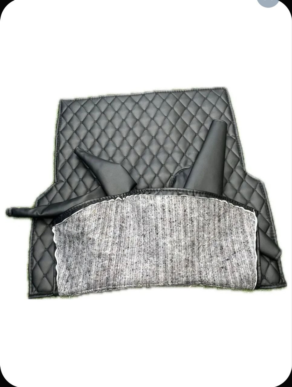 Обшивка-обивка салона УАЗ 469, 7 предметов (чёрная нить Бабочка)