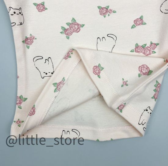 Футболка хлопковая "Кошечки и цветочки" светлый жемчуг