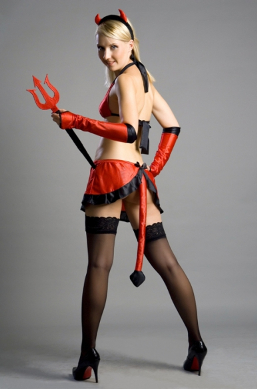 Костюм Demonia (Размер: S-M) (Цвет: красный с черным)