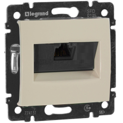 4138/4238 Розетка INT слоновая кость