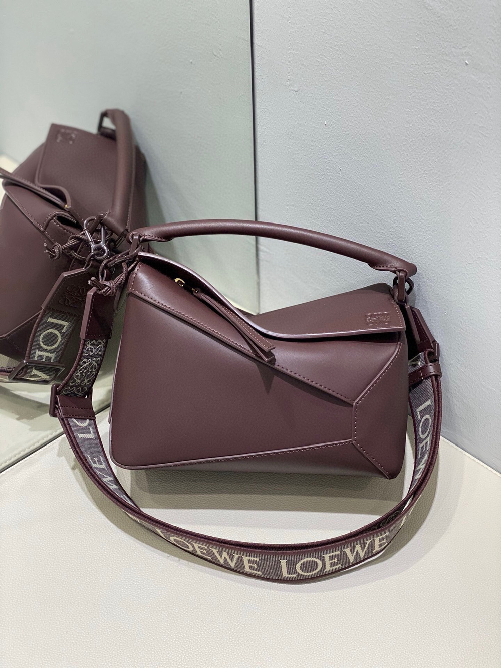 Loewe Puzzle 24 cm