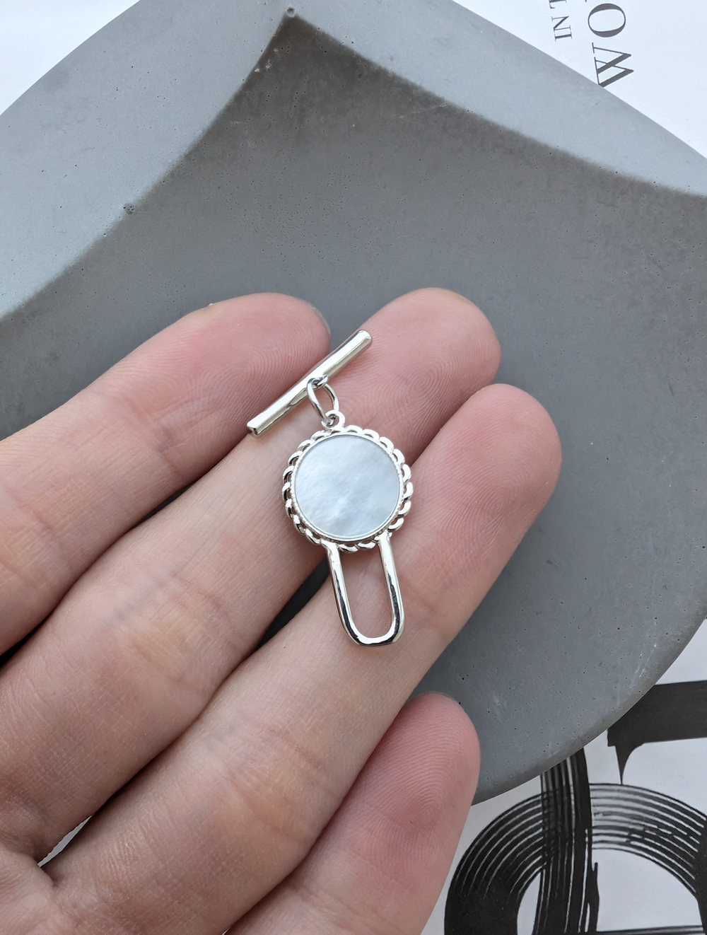 Замок тогл с перламутром