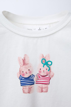 ZARA ЛОНГСЛИВ С РЕЛЬЕФНЫМ ПРИНТОМ, ЦВЕТ ФУКСИИ