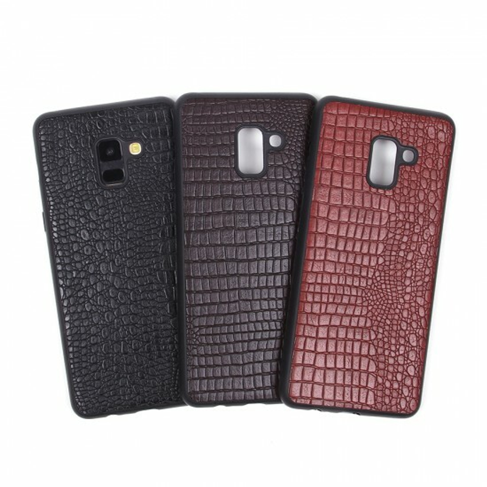 Панель из экокожи Рептилия для Samsung Galaxy A8+ (2018), 010027 Красный