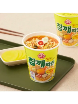 Лапша Sesame Ramen со вкусом Кунжута и Говядины 65 г * 3 шт