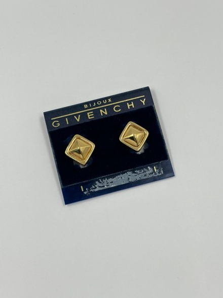 Клипсы Givenchy