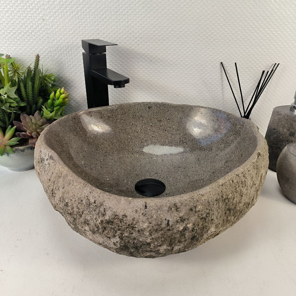 Раковина из речного камня RS-65434 45*41*15 0861