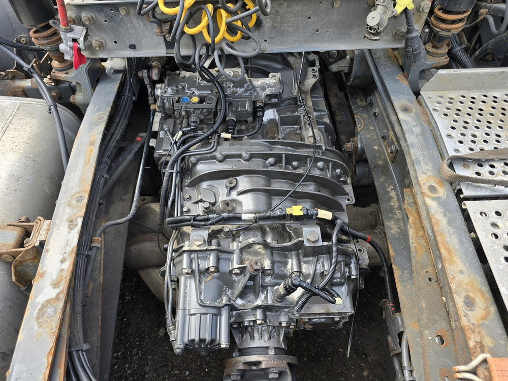 МКПП ZF 16S2033 TDL
