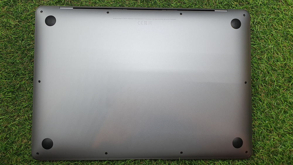 MacBook Air 13" 2020 Retina 154 цикла