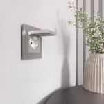 Розетка влагозащищенная с заземлением с крышкой и шторками IP44 (серебряный матовый) W1171265