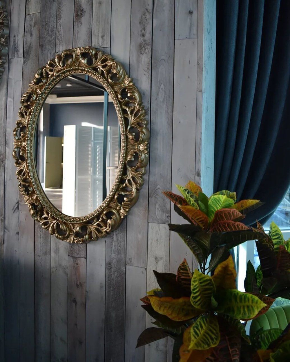 Зеркало овальное Версаль