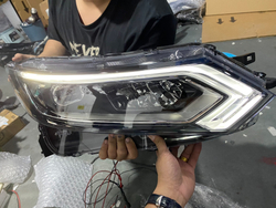 Оригинальная LED фара Nissan Qashqai J11