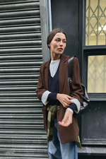 Блейзер с изогнутыми рукавами и узорчатыми манжетами - ZARA