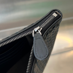 Bottega Veneta Pouch 30 cm