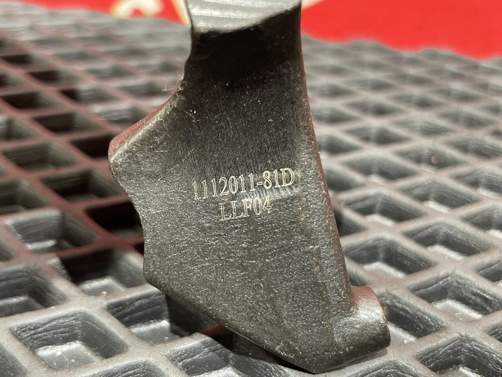 Кронштейн форсунки двигателя 2023г.