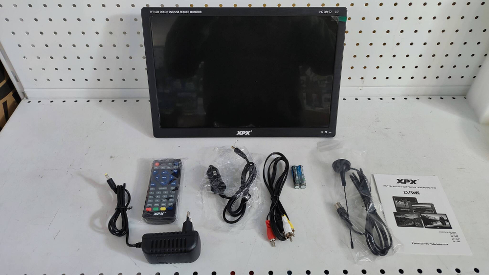 158D / Автомобильный телевизор "15" XPX EA-158D DVB T2 (USB / SD) (15 дюймов)