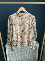 Шелковая блузка  Dolce&Gabbanа, 152