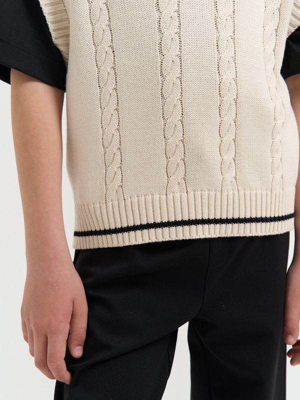 Жилет оверсайз вязаный 