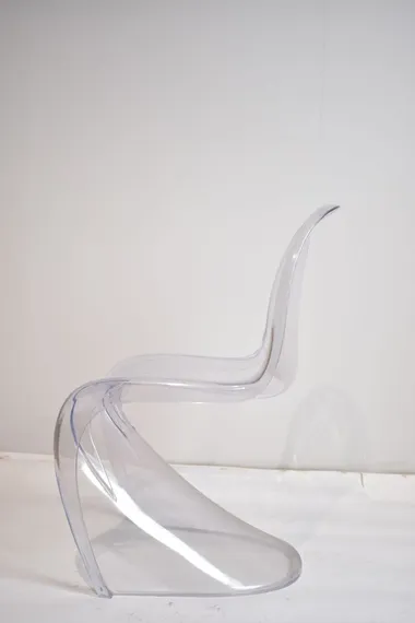 Стул Panton прозрачный