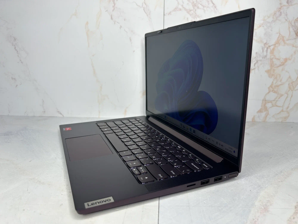 Ноутбук Lenovo Yoga Slim 7 14ARE05. Производитель CPU: AMD, Линейка CPU: Ryzen 5, CPU: Ryzen 5 4600U, RAM: 16Gb, SSD: 512Gb, GPU: AMD Radeon, Диагональ: 14.0", Разрешение: 1920*1080, Тип экрана: IPS, OS: Win 11, BackLight: LED, Цвет: орхидея
