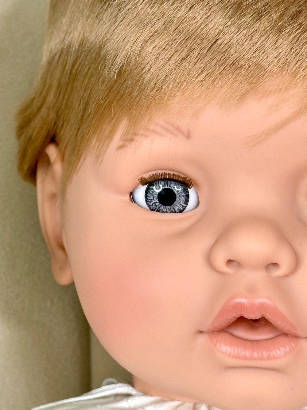 Кукла Berbesa мягконабивная 62см Dulzon (8033S)