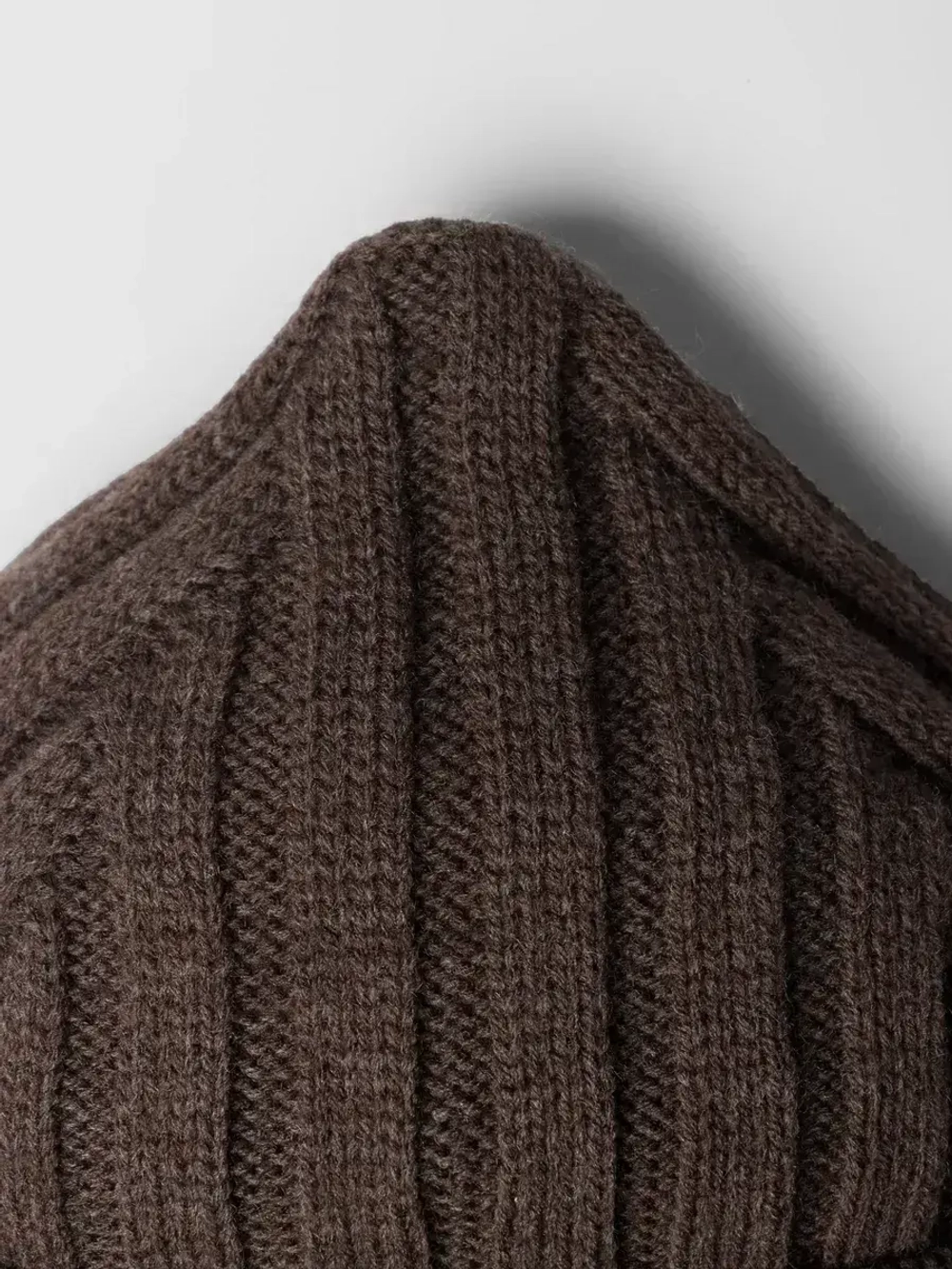 Шапка детская на завязках на осень