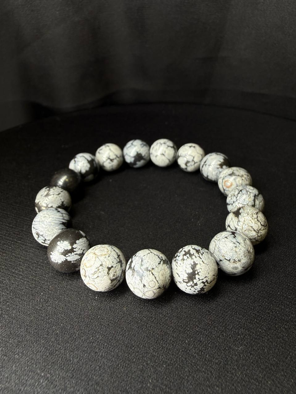 Браслет из Снежного Обсидиана