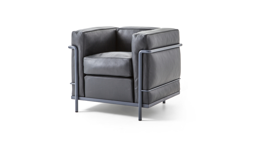 Кресло Cassina 2 FAUTEUIL GRAND CONFORT, PETIT MODÈLE