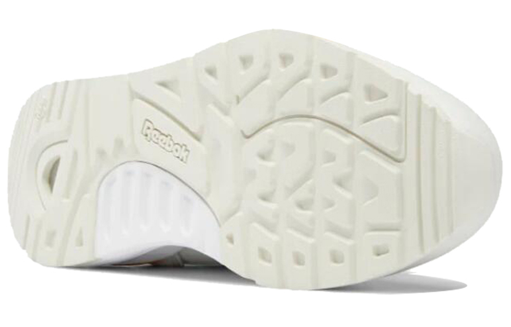 Кроссовки Reebok Bolton Essential