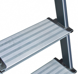 Анодированная стремянка SECURO 7 ступ. (126450)