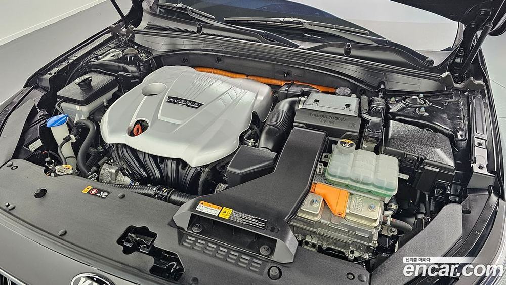Kia K7 (Cadenza) Premier Hybrid Prestige (03.2020)