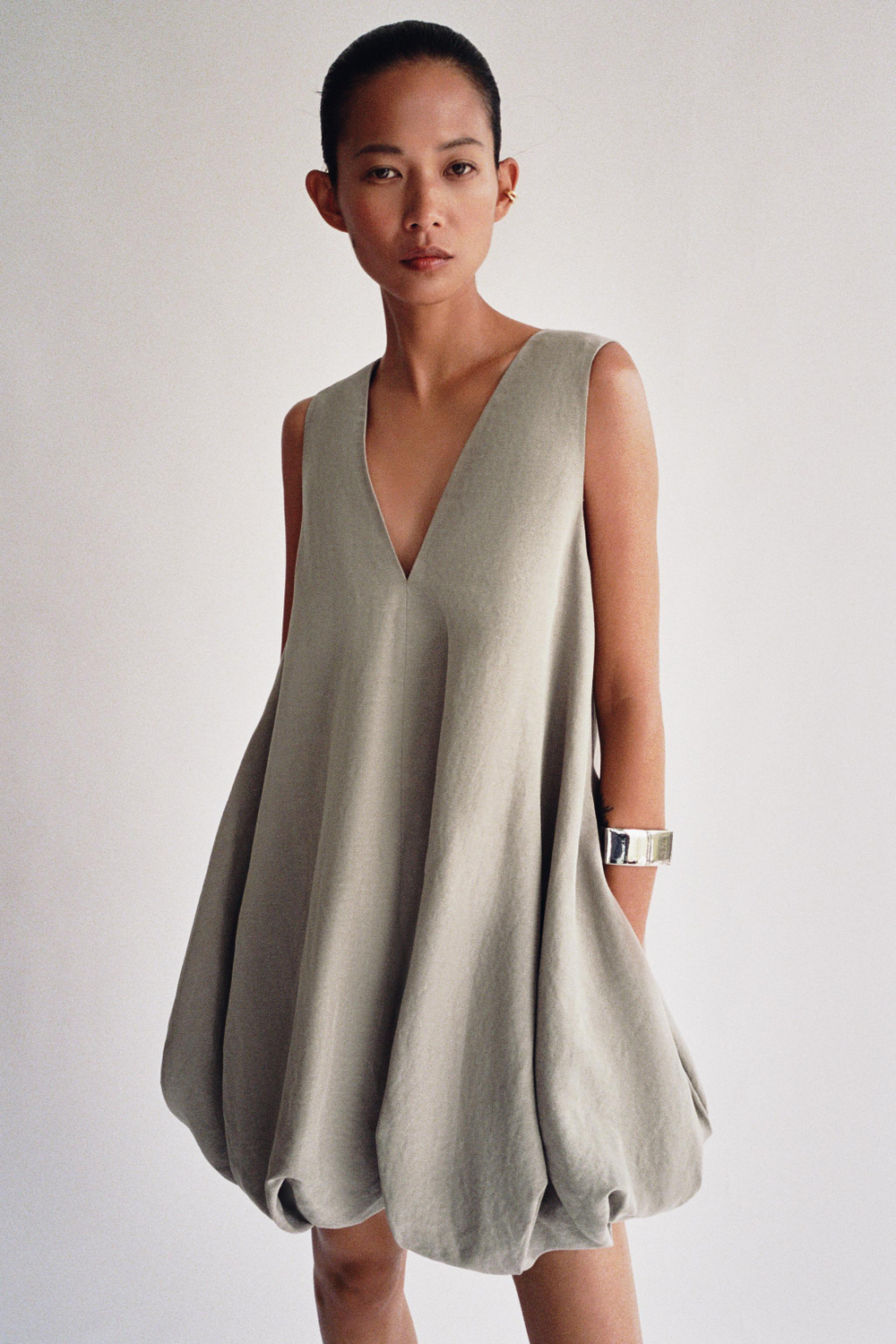 ZARA ОБЪЕМНОЕ ПЛАТЬЕ ZW LIMITED EDITION, СЕРЫЙ
