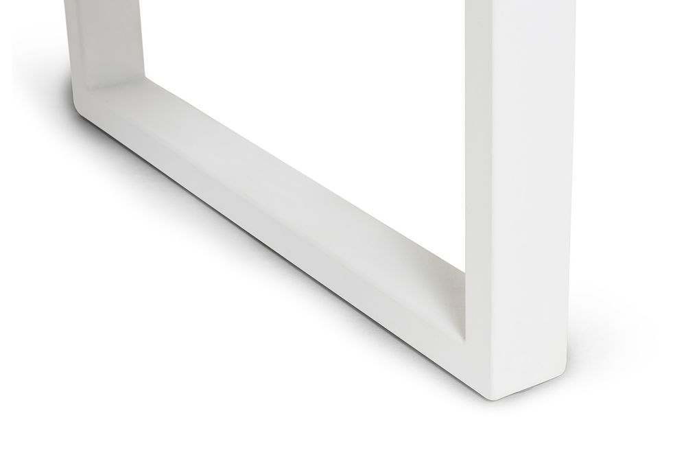 "Варадеро" журнальный стол из HPL 110х60 H43, каркас алюминий белый муар, цвет столешницы "молочный"