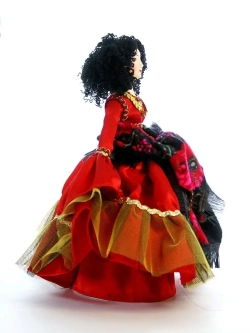 Кукла коллекционная фарфоровая Кармен