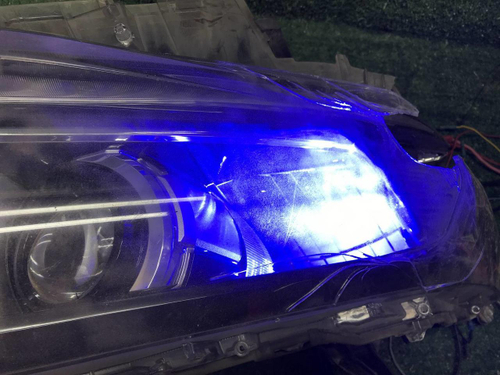 Битая Фара правая Toyota LC Prado 150 (17-нв) LED