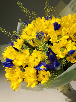 Букет из хризантем и альстромерии (С0033)